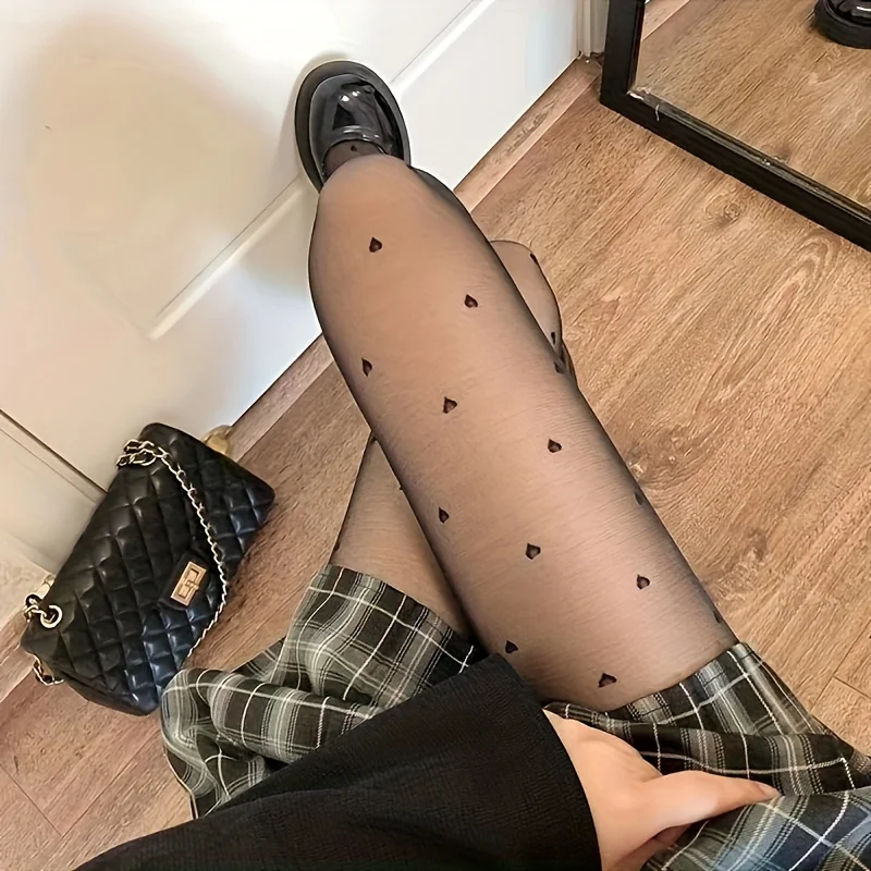 1-teilige schwarze transparente Strumpfhose mit Herzmuster, Frühling und Sommer, dünner Stil für Frauen, sexy Abnehmen, Anti-Snag und atmungsaktiv