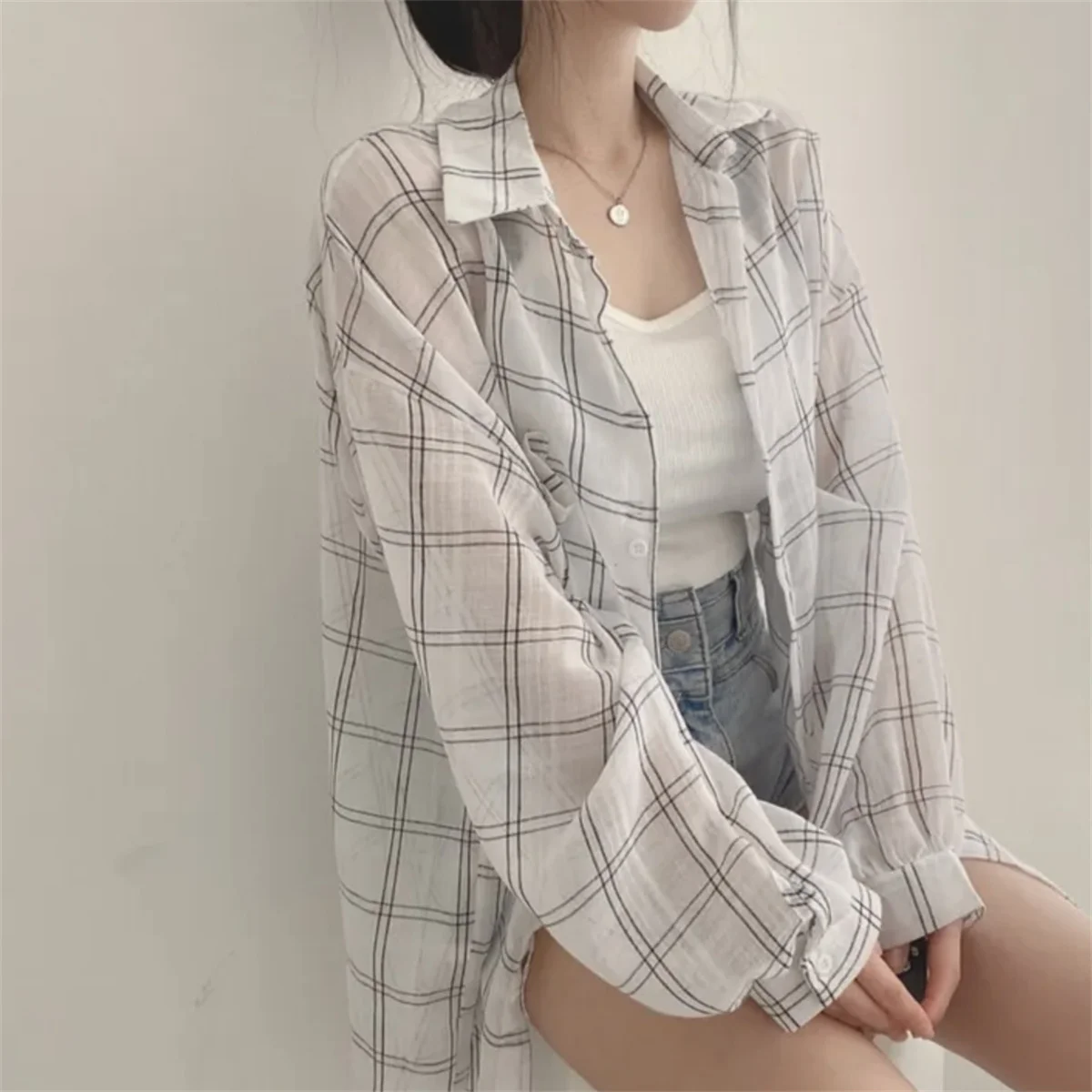 세련된 여름 레저 격자 무늬 긴 소매 태양 보호 코트 빈티지 여성의 느슨한 맞는 캐주얼 얇은 카디건 한국 스타일 복장