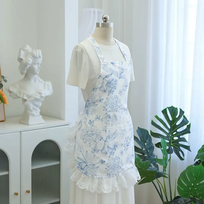 Vintage Blue Floral Halter Neck Apron Poly Cotton Lace Ruffle Kitchen Apron With Pocket Women Baker Florist Housewarming Gift