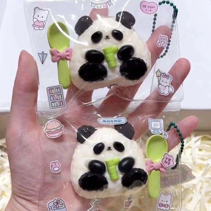 Mochi taba Pépes Kreatív Divatáru Gúnyrajz Panda hugging Háromszög Rizs Bambusz Idegesség Gyermek- aranyos Bronzszínű Panda  gyerekeknek születésnapi Adomány