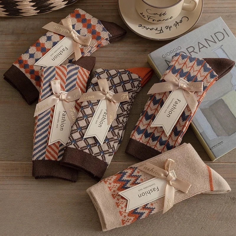 1/5 пар зимних ретро-модных новых повседневных удобных высоких носков из чистого хлопка, впитывающих пот и дышащих носков