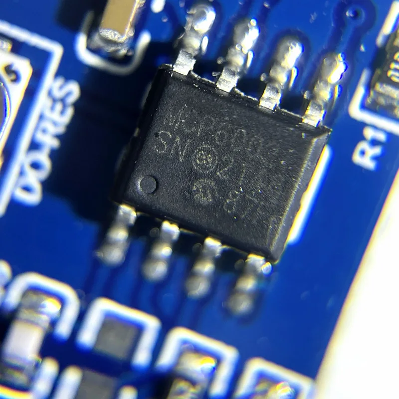 وحدة تحويل الجهد الخطي عالية الدقة لأجهزة استشعار ضغط الأغشية الرقيقة، تضخيم قابل للتعديل، مخرج 0-3.3 فولت