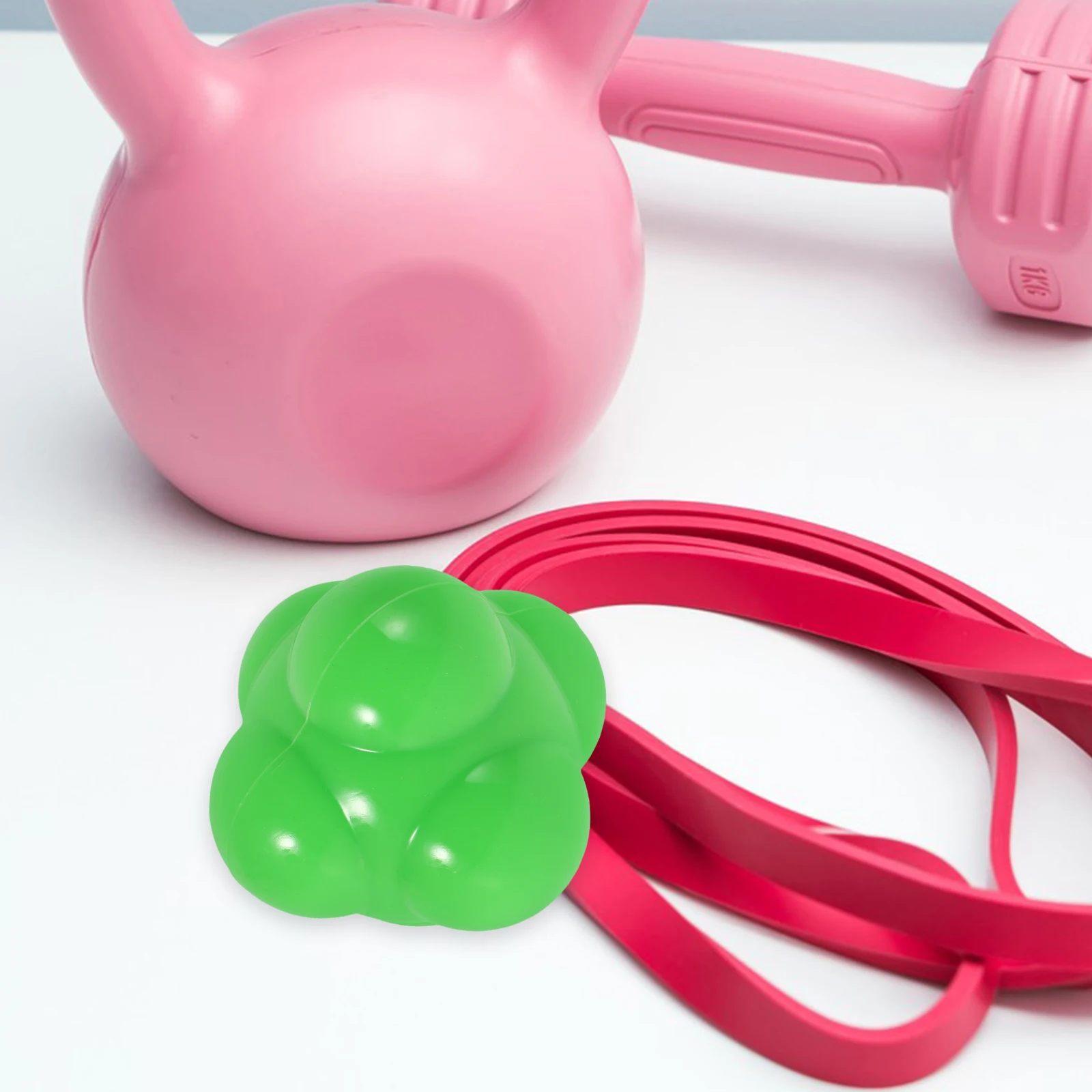 

Silicone Hexagonal Agility Ball Fitness Training Improve Reaction Speed Hand-Eye Coordination Reflex Speed Training Equipment