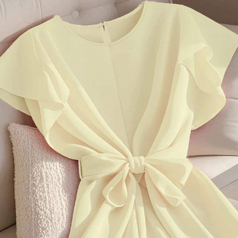 Chemises pour femmes de Style euro-américain, chemisier fin élégant à manches courtes avec ruban et cordon de serrage, été 2025