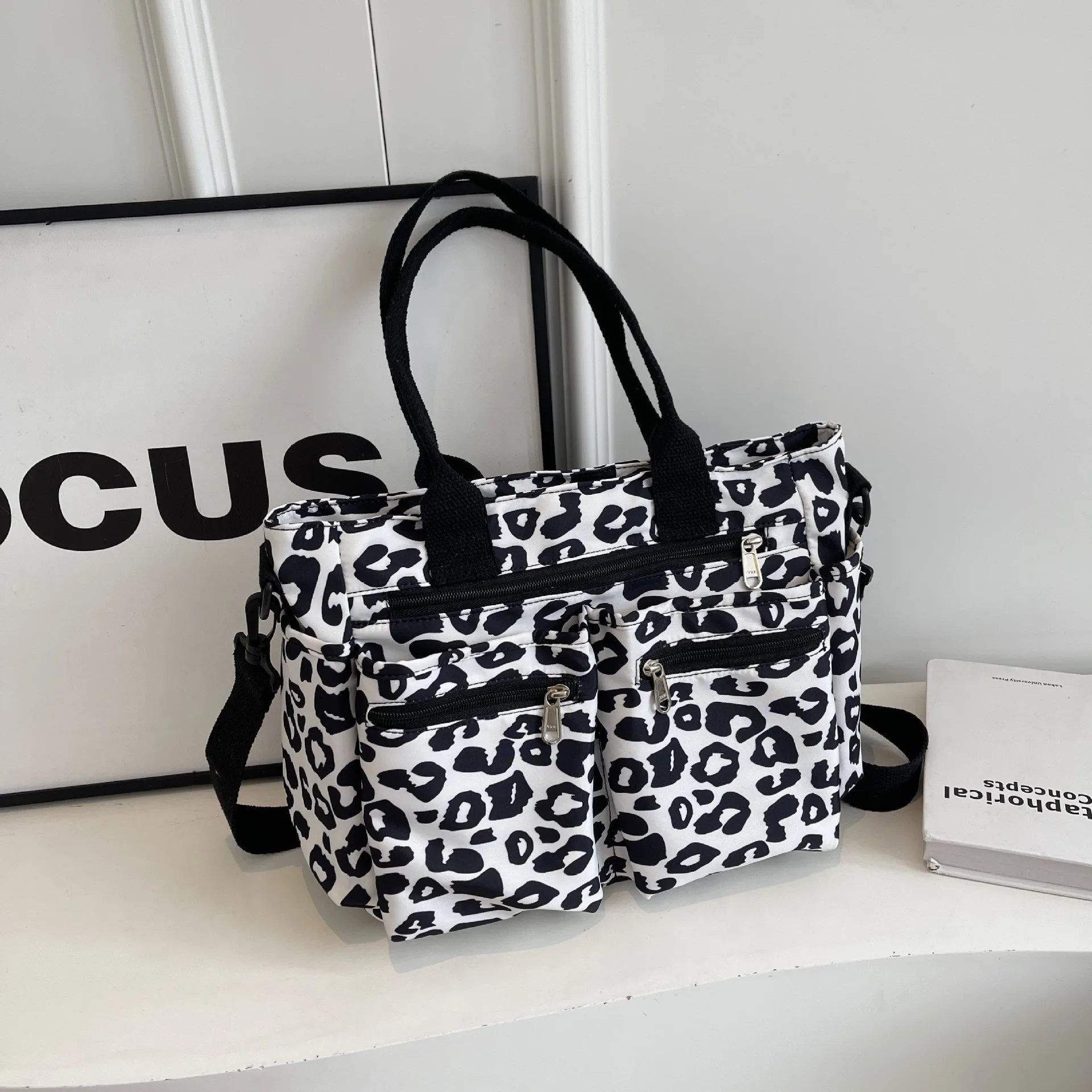 

Large-capacity leopard-print tote bag - new women's casual multi-purpose shoulder bag with side strap - handbag