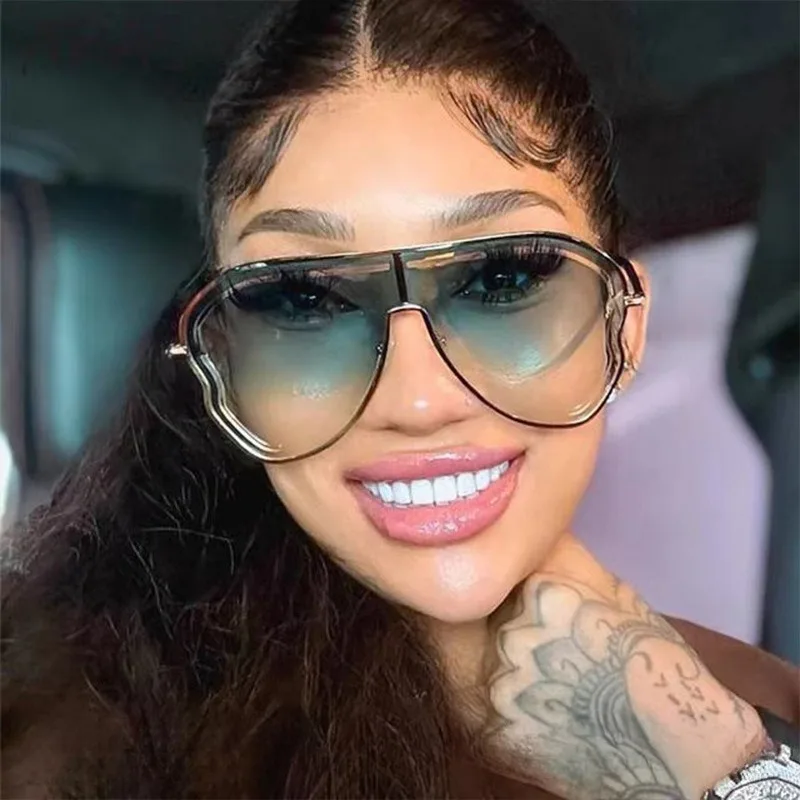 Übergroße Einteilige Piloten-Sonnenbrille für Damen Großer Rahmen Hohle Sonnenbrillen Outdoor Mode Sonnenschutz Eyewear