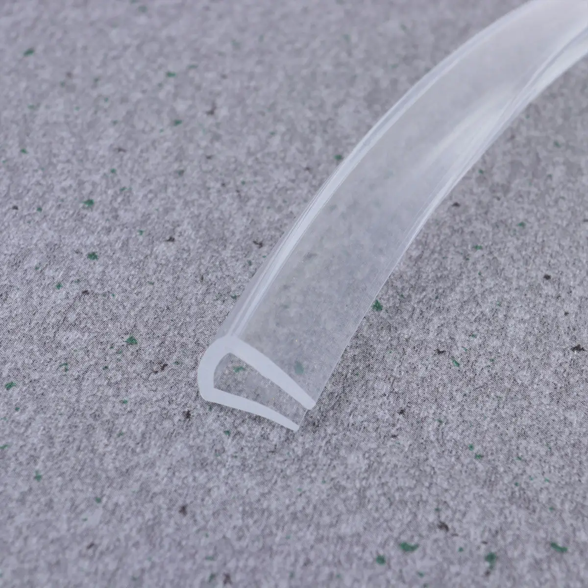 2-個のベビーコーナーガード透明ソフト-pvc-柔軟な衝突防止ストリップ子供用テーブルエッジ保護ダストフリー環境に優しい