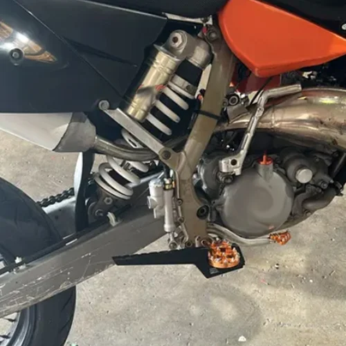 Imagen 2 del producto Para Surron light bee X/S X/L1E accesorios de motocicleta extensiones de clavija de pie de pasajero estriberas extendidas bicicleta todoterreno