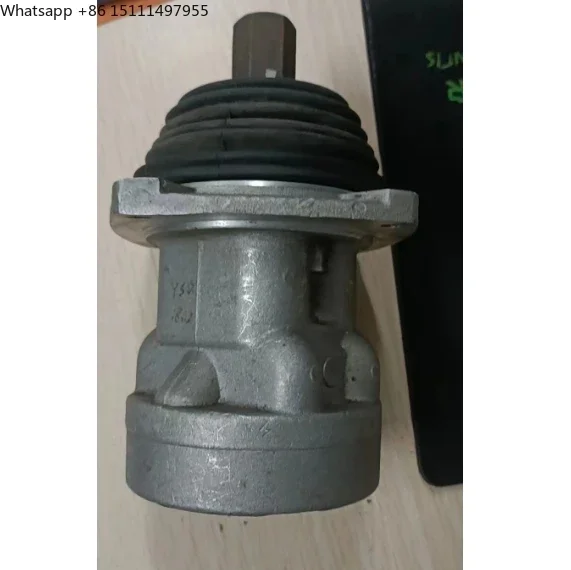 Excavator Pilot Operating Valve 12C3519 for Liugong CLG922