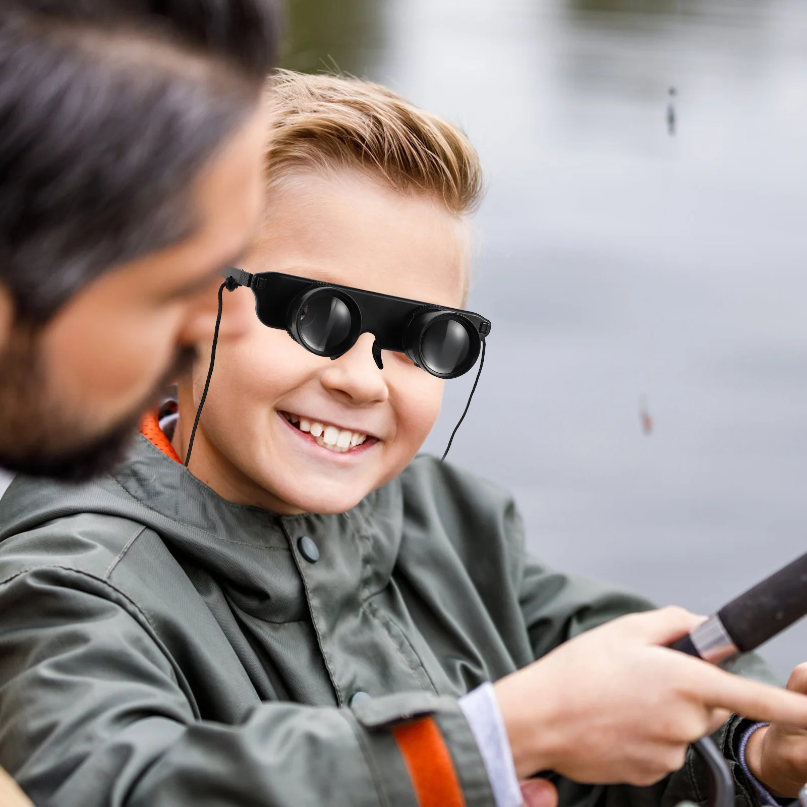 

1Pcs Head-Mounted Binocular High Definition Portable Outdoor Telescope Lightweight Easy Carry Non-Slip Handle Comfortable Grip