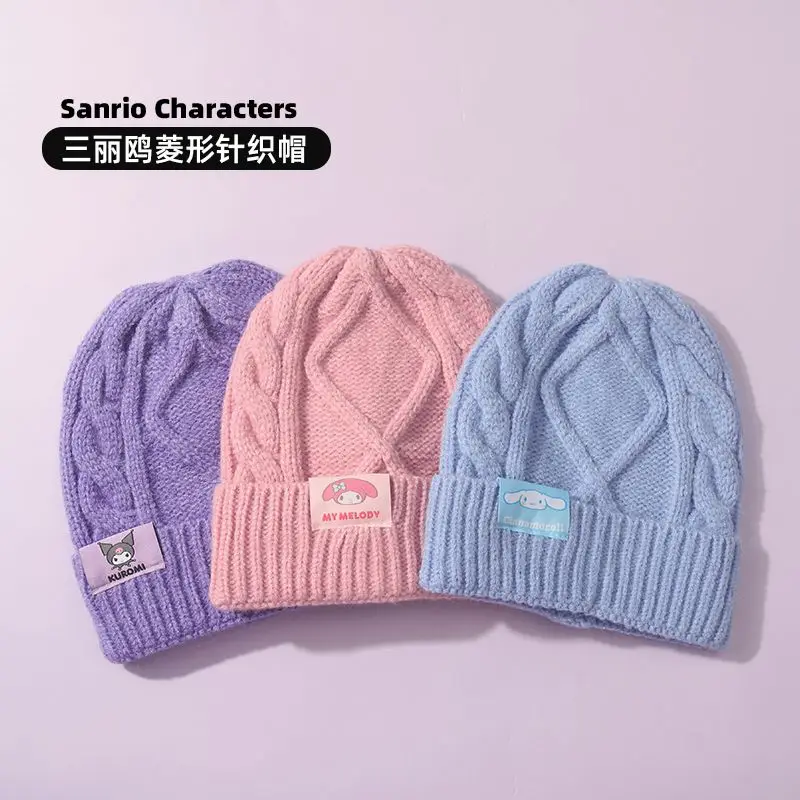 

New Sanrio Kurome Cinnamon Roll Pacha Dog Women's Fashion Loose Winter Various Wearing Methods Double-Sided Thick Knitted Hat