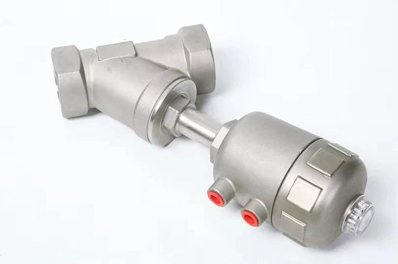 Valvola a sede angolare filettata femmina pneumatica in acciaio inossidabile 304 316 BSP NPT ad alta temperatura acqua gasolio vapore da 1,6 mpa