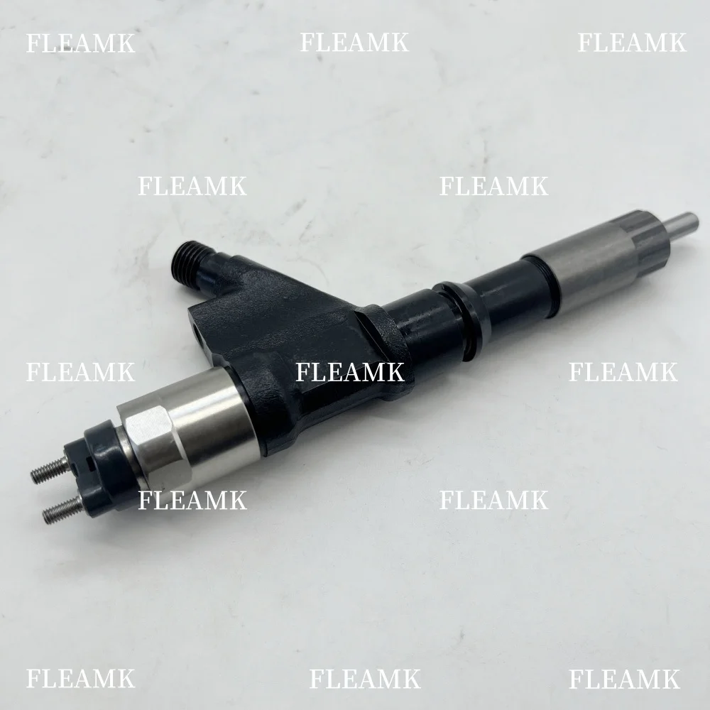 Diesel Fuel Engine Common Rail Injector 095000-8011 VG1246080051