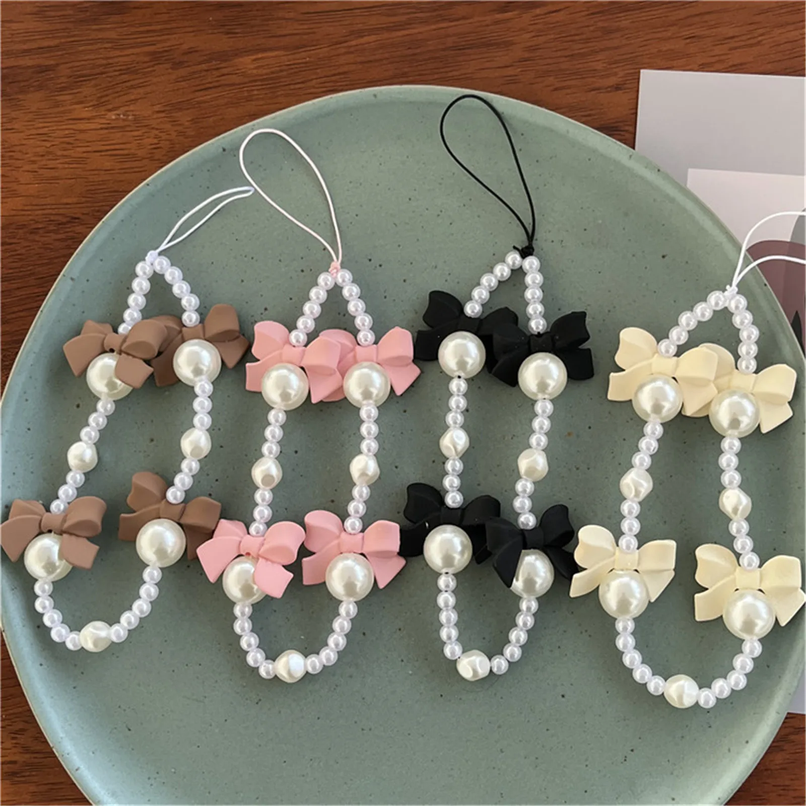 Llaveros de Moda con Gran Lazo, Cadena de Perlas, Colgante para el Coche de Mujer, Ornamento Colgante para Bolso de Declaración