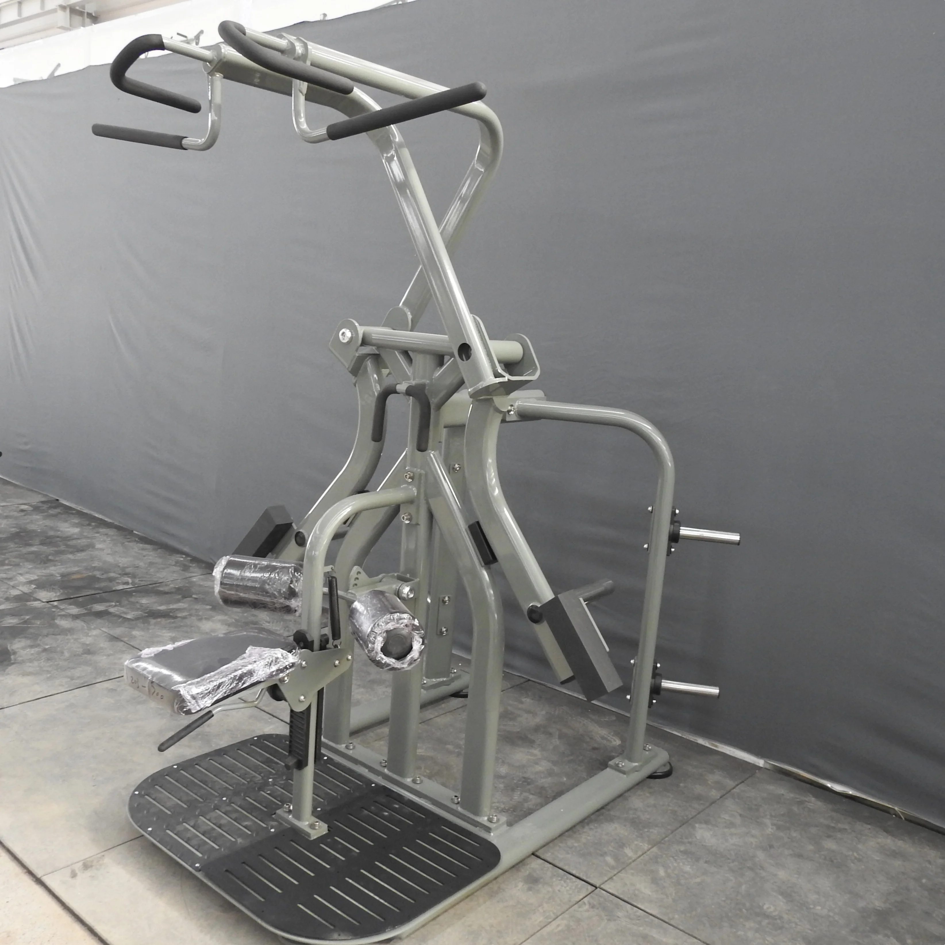 

Commercial Max Fitness Gym Pin Loaded Wide Pulldown Rear2 Gym Machine