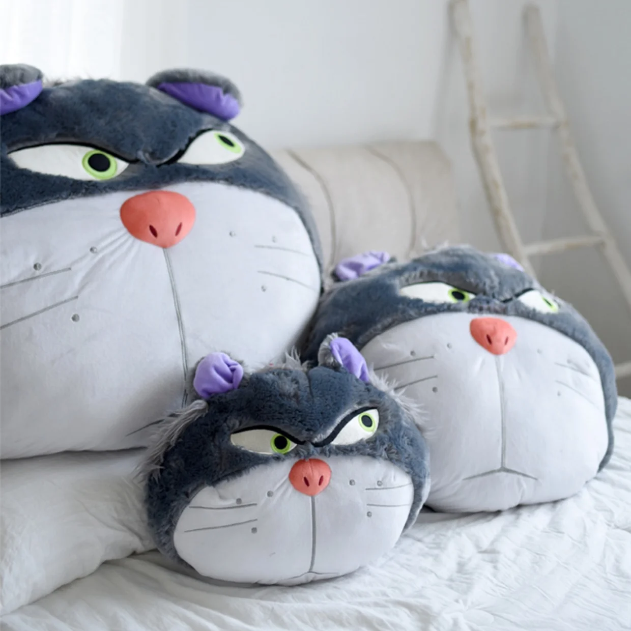 Thickened Lucifer Cat Throw Pillow Sofa Bed Comfortable Back Cushion Grey Cat Plushies Soft Plush Toy Big Size Cushion Gifts