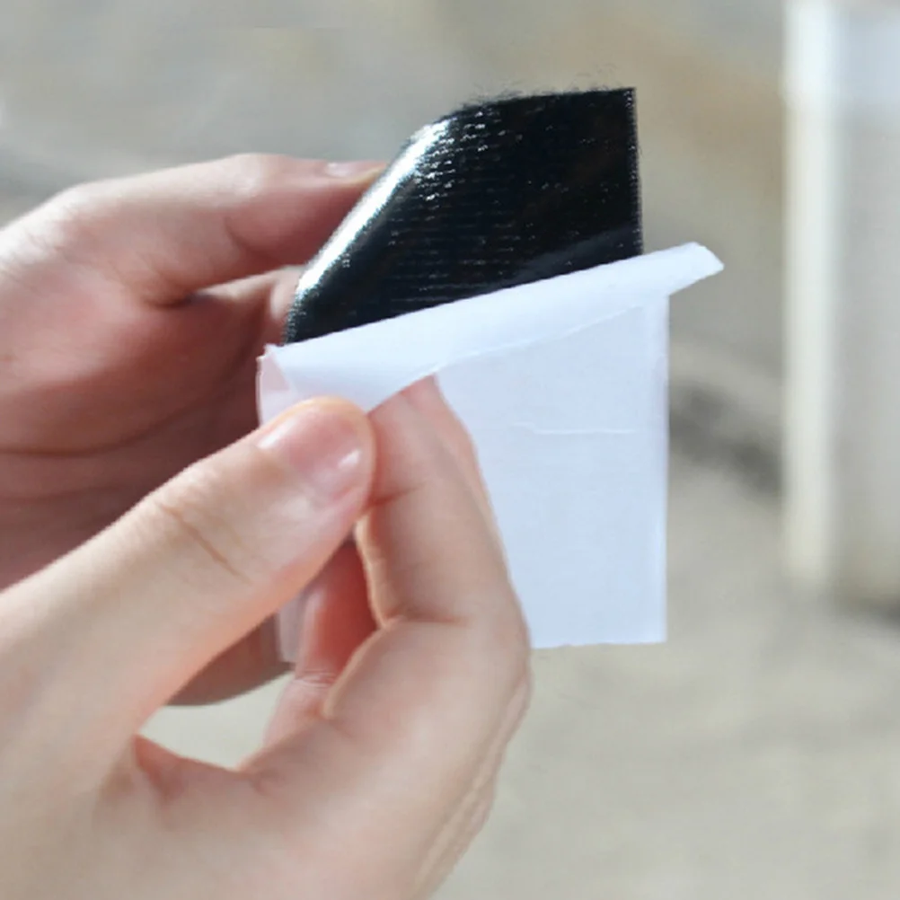 

12Set Eco-Friendly Nylon Rug Adhesive Anti-Curling Gripper for Smooth Flat Floors Living Room Bedroom Bath Rug Corners