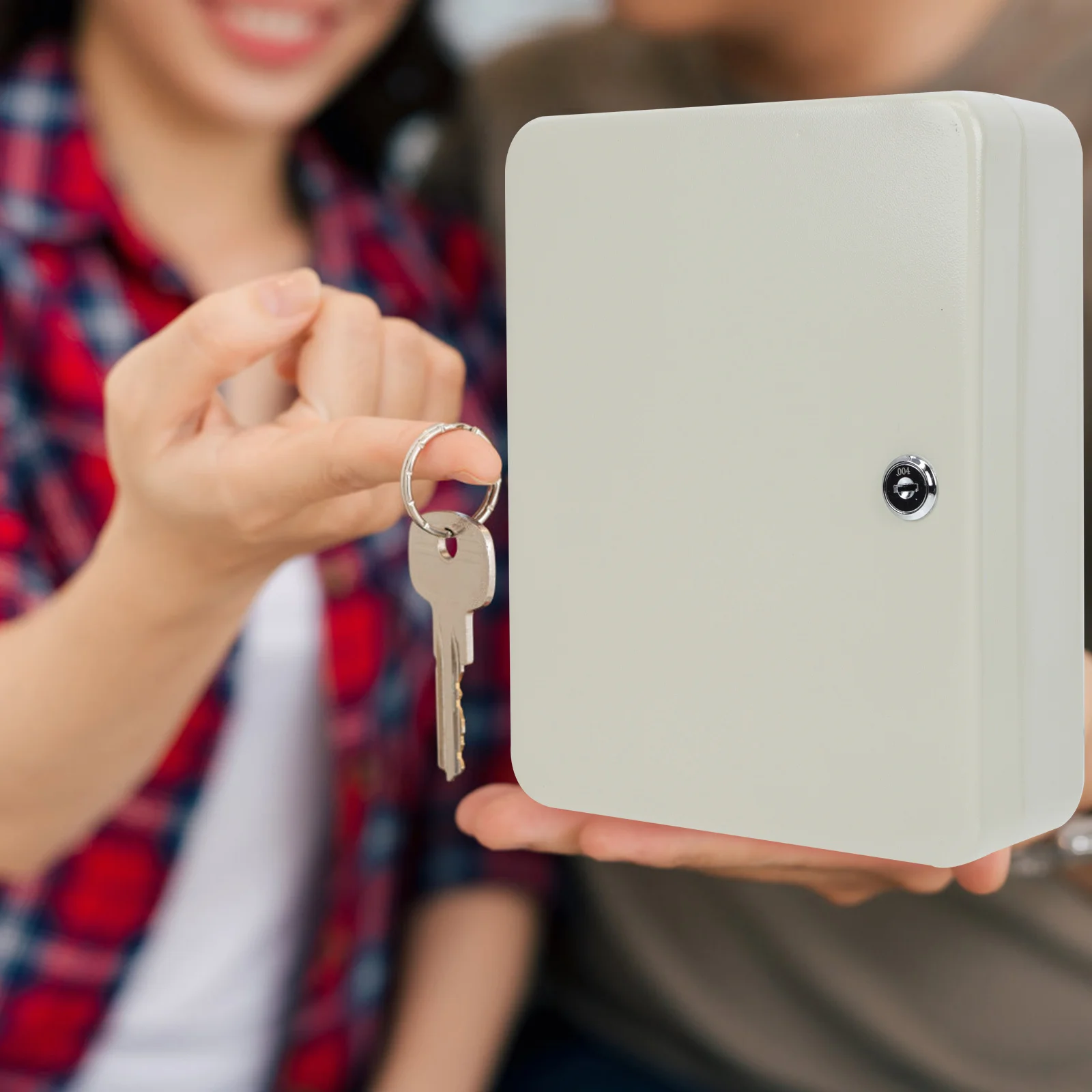 caja-de-almacenamiento-de-llaves-de-28-ranuras-material-resistente-diseno-de-cierre-resistente-a-aranazos-organizador-de-seguridad-para-el-hogar