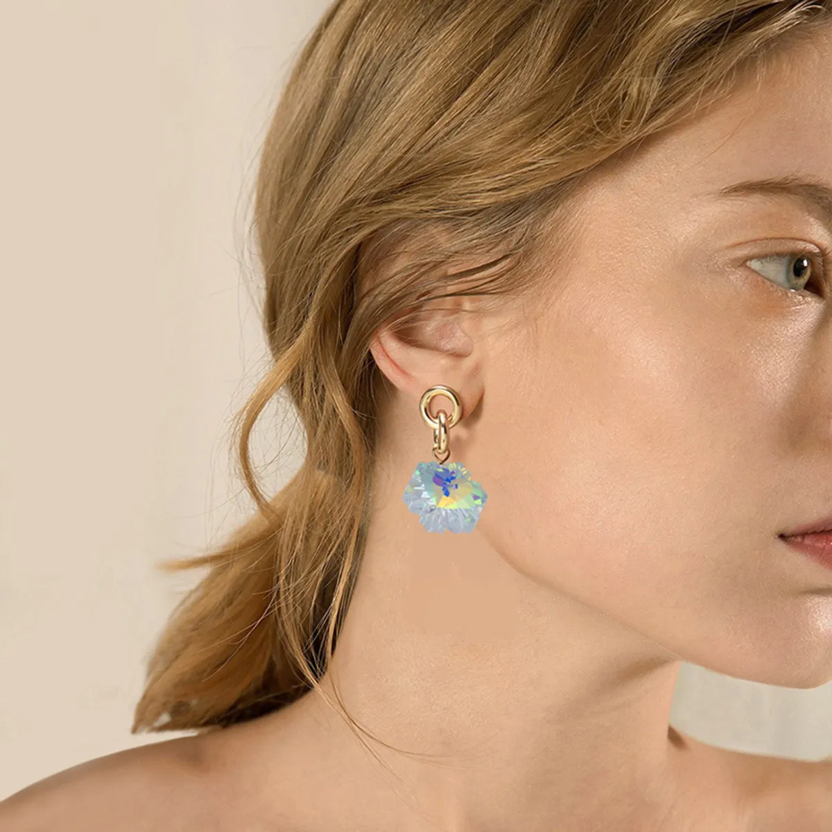 

28Pcs Snowflake Pendant Charms DIY Glass Crystal Pendant Set for Earrings Clothes Accessories DIY Jewelry Making Crystal Charm