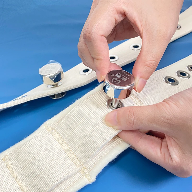 Wrist Or Ankle Lying Magnetic Lock Restraint Belt With Buckle For Psychiatric Rehabilitation Bed Restraining In Mental