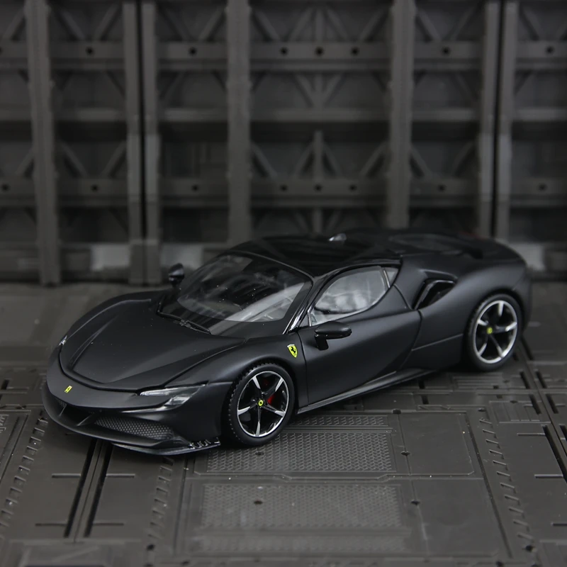 Simulación 1:24 Ferrari SF90 Stradale, modelo de coche de aleación, adorno estático, puertas y capó del motor, maletero se puede abrir