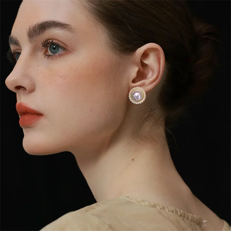 Fashion Versatile Retro Style Exquisite Pearl Earrings for Women Rotundity Design Popular Sense of Fashion Jewelry Accessory