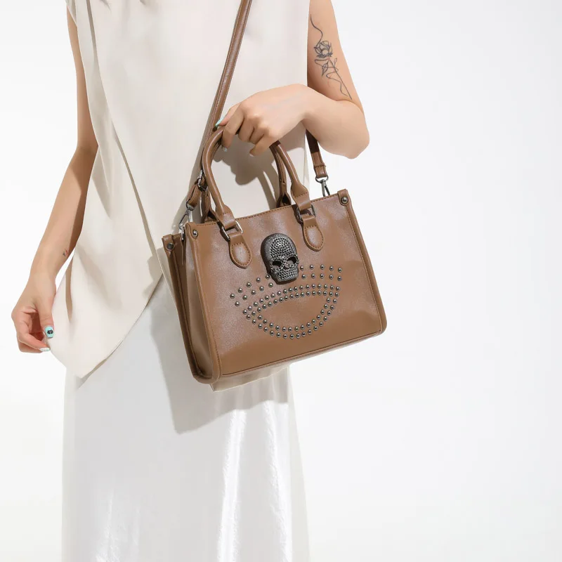 

Elegant Women Leather Luxury Crossbody Bag Fashion Designer Shoulder Tote Handbag For City Daily Chic