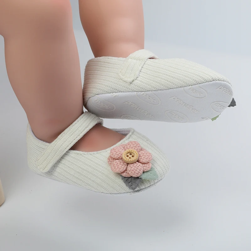 Scarpe da bambina primavera autunno fiore principessa suola morbida scarpe da bambino antiscivolo primi camminatori scarpe da passeggio per bambini infantili