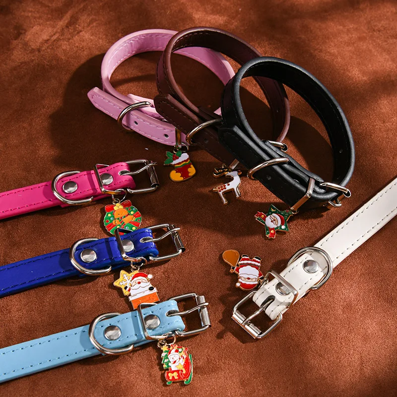 Kalung Anjing Lucu, Liontin Kalung Natal untuk Aksesoris Perhiasan |   Pesona Anjing untuk Liburan |   Gantungan Kalung Anjing |   Anjing Peliharaan Menjilat
