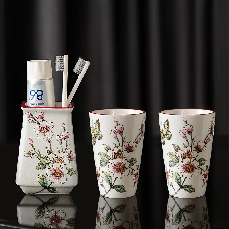 

Новый набор для ванной в китайском стиле: керамическая чаша для зубных щеток, стакан для полоскания рта, держатель для туалетной щетки (3 предмета)