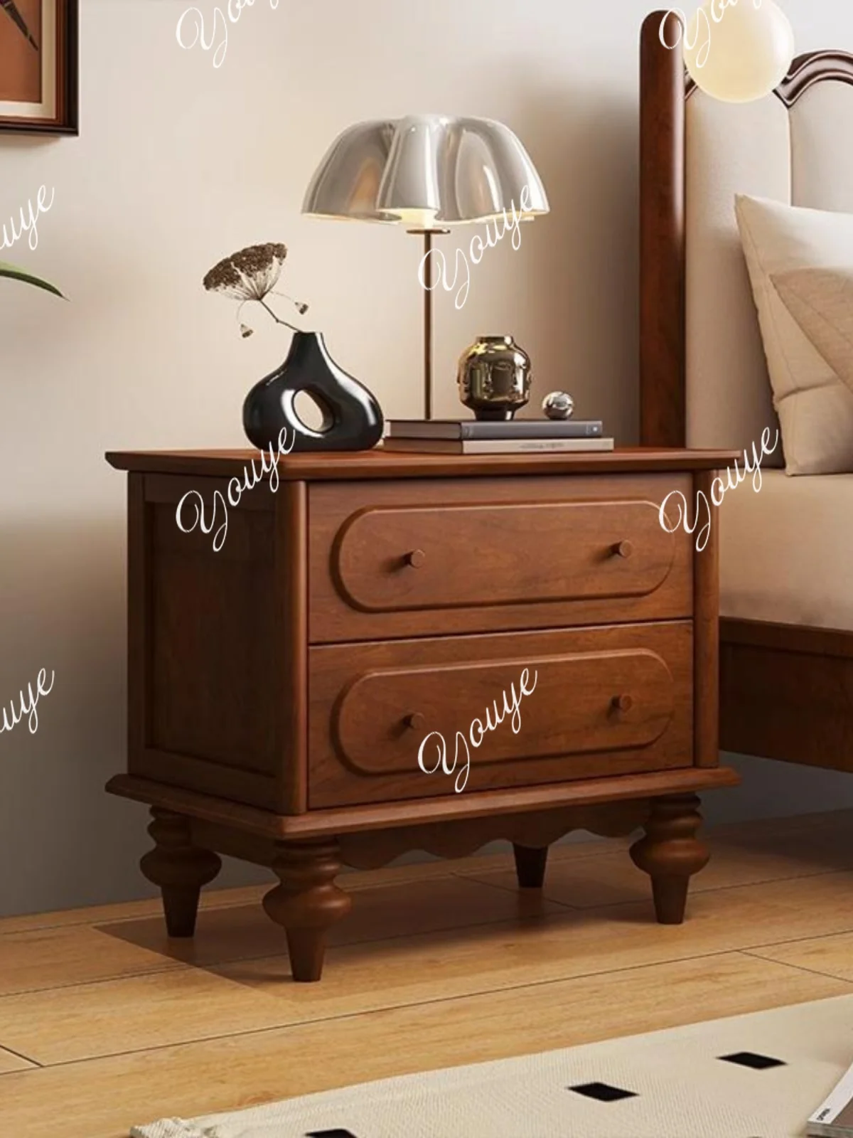 طاولة بجانب السرير من الخشب الصلب الفرنسي القديم، وتخزين طاولة بجانب السرير العتيقة في غرفة النوم، والأدراج، وجميع طاولات السرير المصنوعة من الخشب الصلب #3