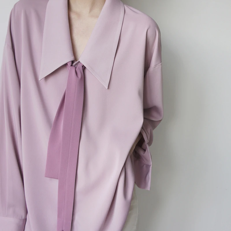 

Loose Long Sleeve Women's Shirt with Sash Spring Autumn Design Slimming Necktie Top for Younger Look Korean Style Commute