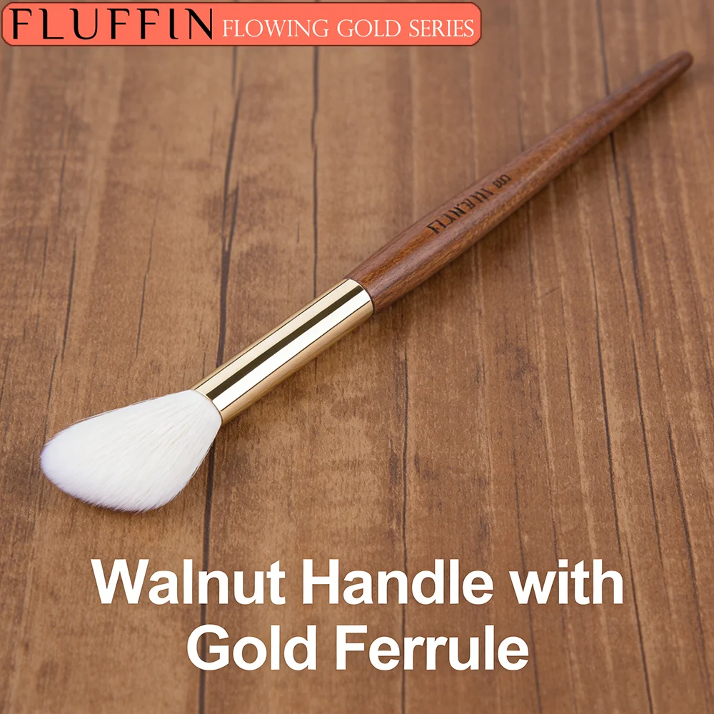 Pennello per fard piccolo Pennello per fard in polpa di pelo di capra con punta fine per capelli naturali Selezionato per pennello per trucco per scolpire fard di precisione