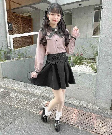 Lolita Style Short Skirt with Double Bowknots European Organza Puffy Half Skirt Polyester Fiber Spring  Collection