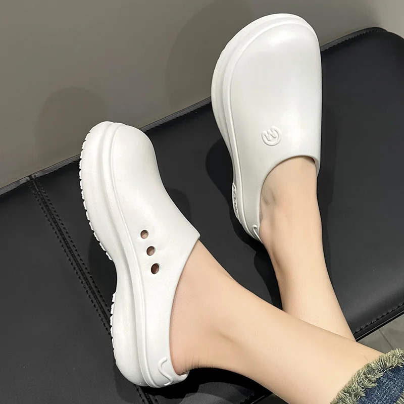 New Summer Women's Sandals Garden Shoes Sandals Vacation Beach Slippers Non slip EVA Indoor Home Shoes image 3