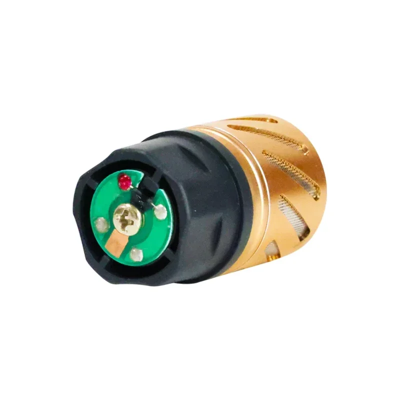 

KTV replaces the audio head with a metal dynamic microphone, and the sound is loud without noise.