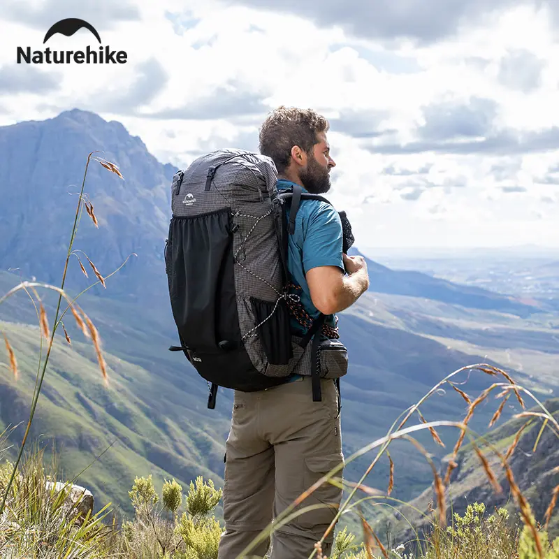 حقيبة ظهر تخييم من Naturehike سعة 45 لتر مقاومة للمطر خفيفة الوزن مناسبة للمشي لمسافات طويلة - 2