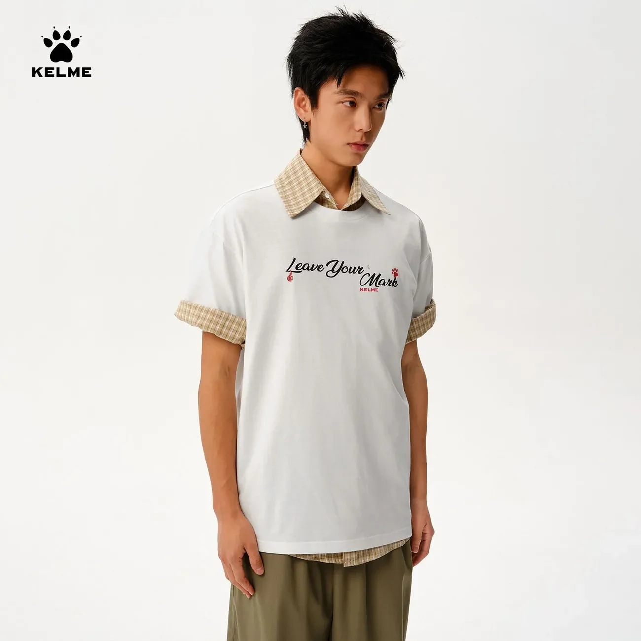 【KELME】Camiseta Masculina de Manga Curta KELME 2026, Novo Estilo de Verão, Algodão, Moda com Letras, Absorção de Umidade e Secagem Rápida