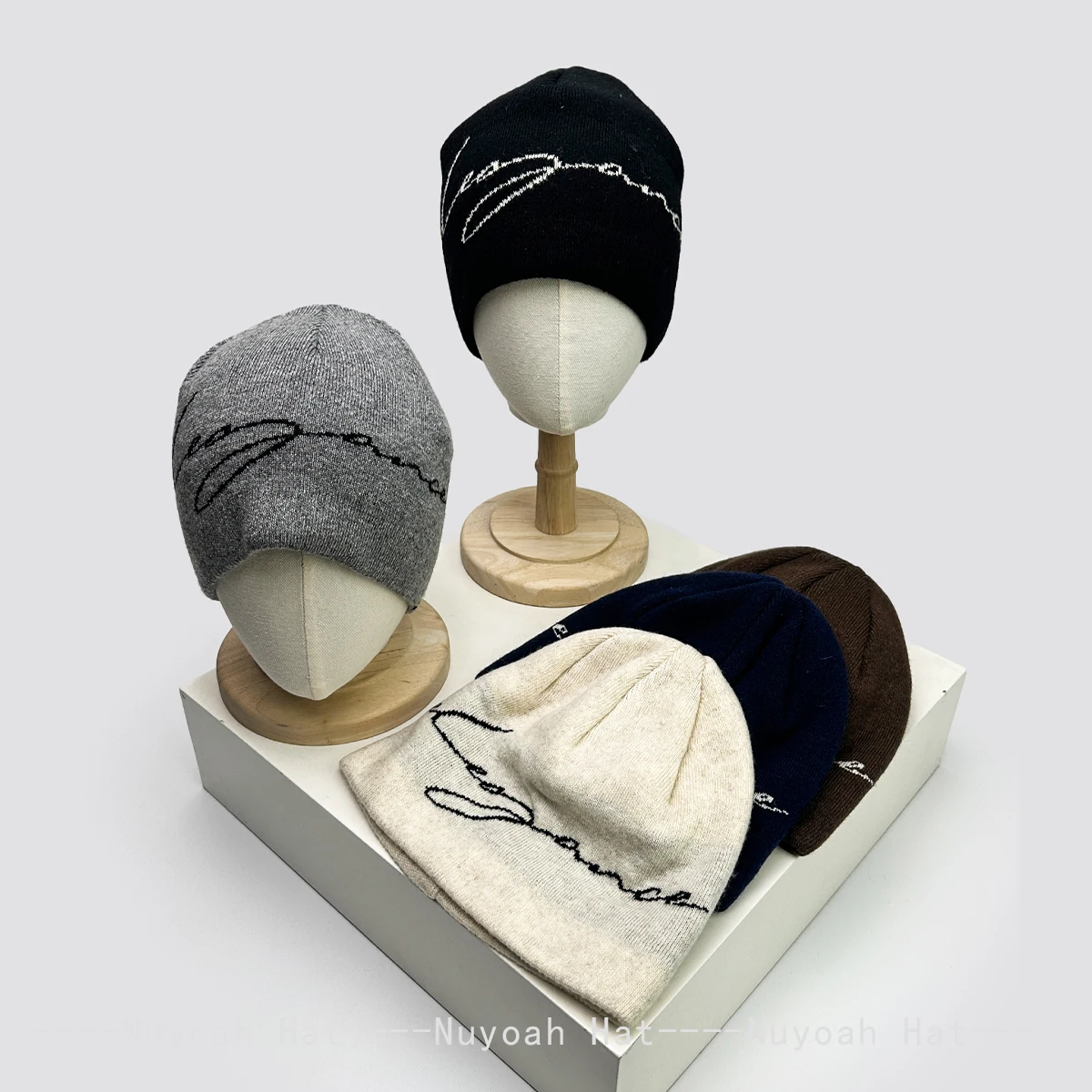 

New Men Women American Style Jacquard Letters Knitted Hats Warm Street Fashion Retro Fisherman Caps Personal Versatile Simple