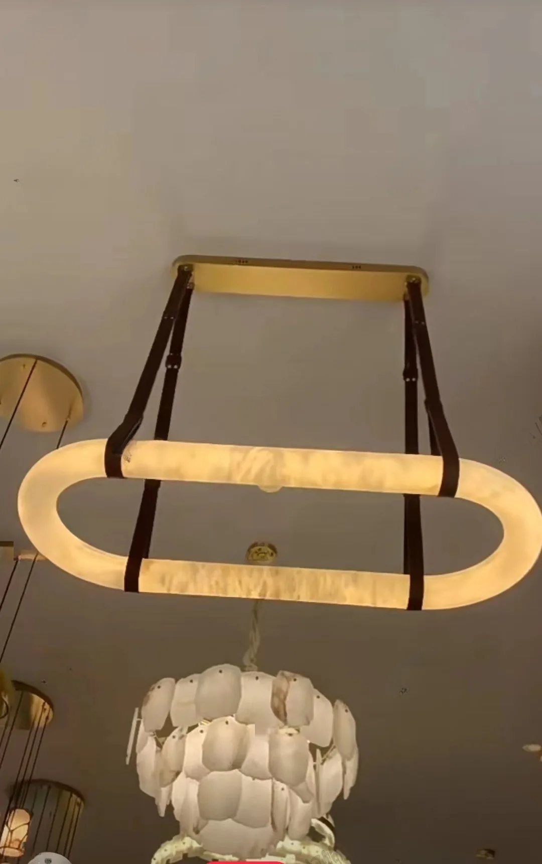 مطعم التصميم الشعبي المرمر الثريا المرمر