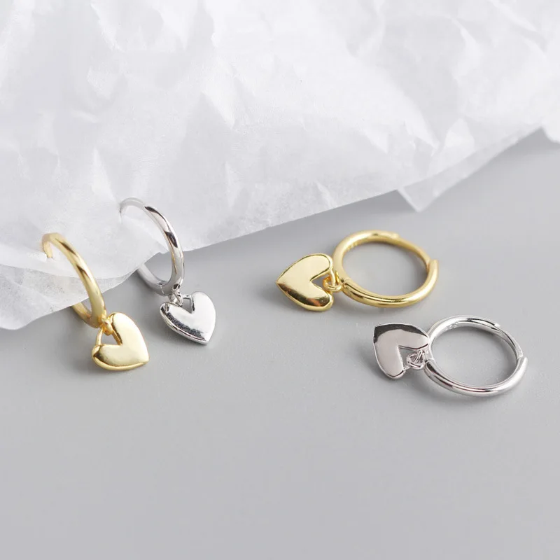 

Women's Fashion Simple Style Small Hoop Earrings Tiny Thin Huggies With Heart Cute Romantic Female Earring Accessories Jewelry