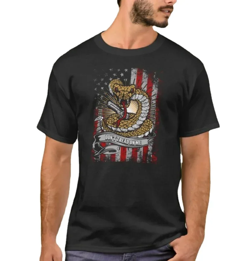 Don't Tread on Me. Unique Rattlesnake American Flag T-Shirt. Summer Cotton Short Sleeve O-Neck Mens T Shirt New S-3XL