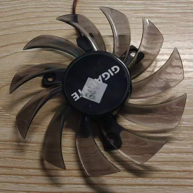 Free shipping applicable to Gigabyte graphics card cooling fan T128010SL 12V 0.15A hole spacing 39mm diameter 75mm