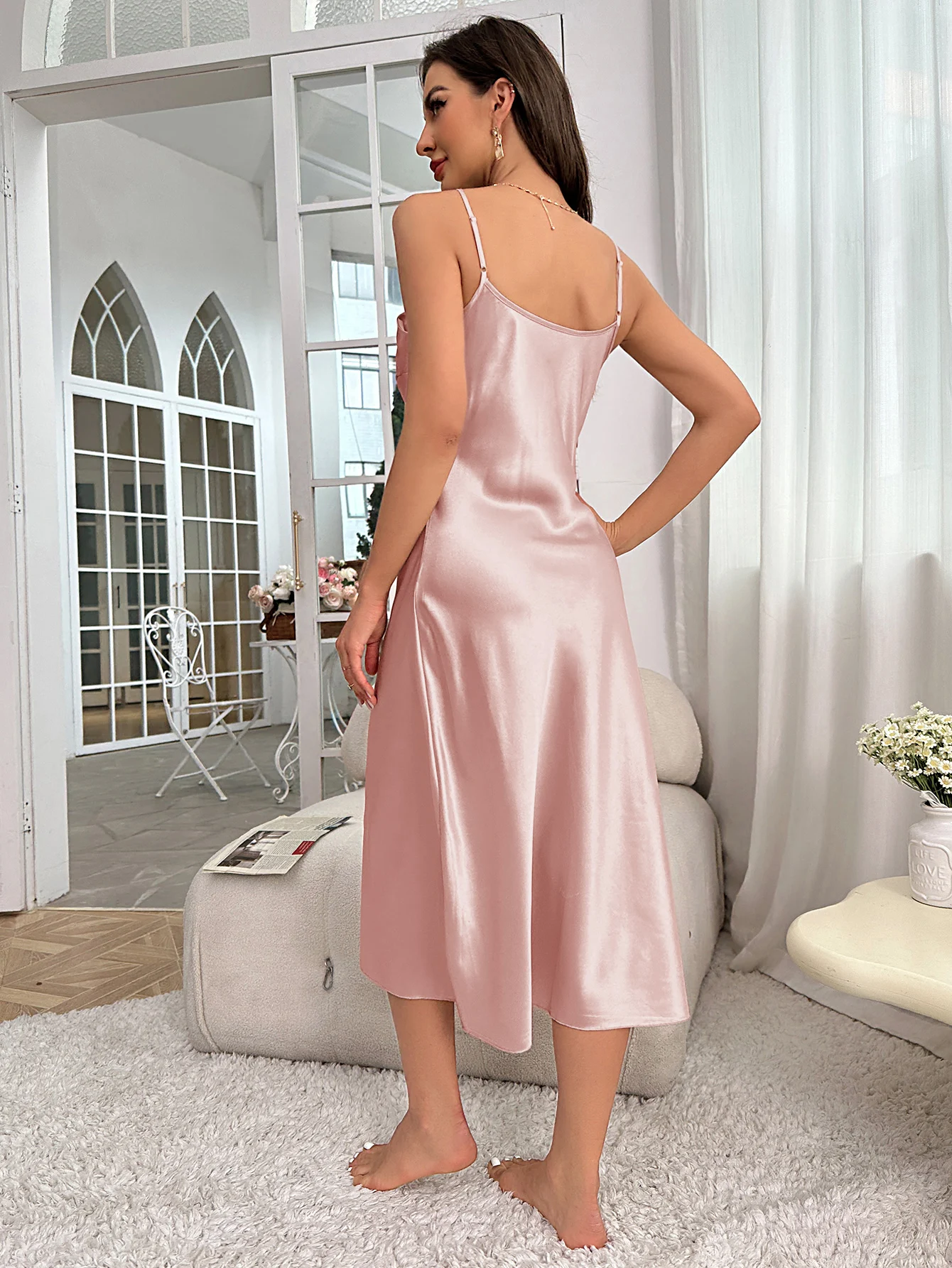 Damen-Nachthemd, Spaghettiträger, V-Ausschnitt, elegant, luxuriös, bequem, atmungsaktiv, Loungewear, entspannend, täglich, Freizeit, klassischer Stil – Detail 12