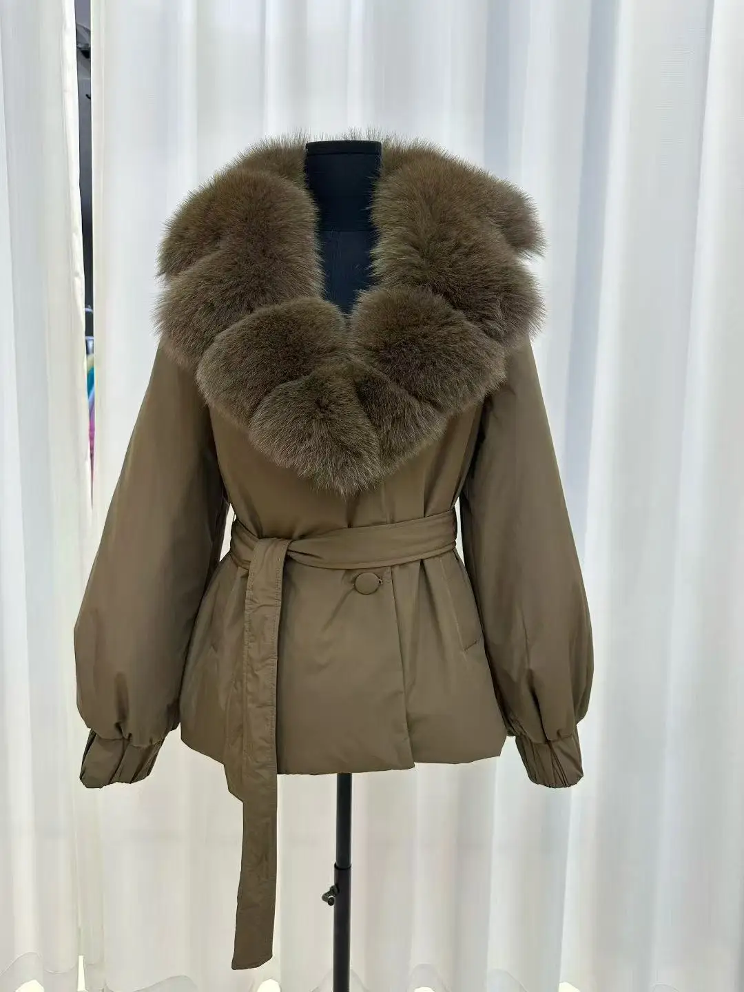 l معطف شتوي منتفخ بياقة من الفرو للنساء من ort Thiened Faionable معطف شتوي مقصوص للخصر كاجوال Sle أبيض Du down #1