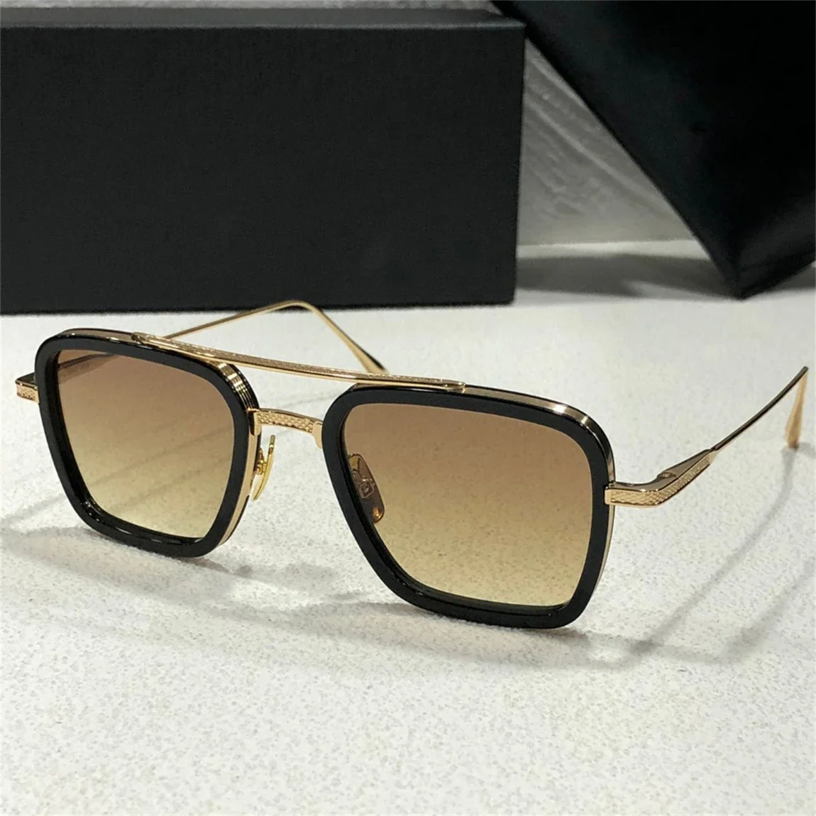 

New Fashion Design FLIGHT 006 Luxury Mens And Womens Sunglasses Top Quality 18K Designer Eyeglasses Acetate UV400