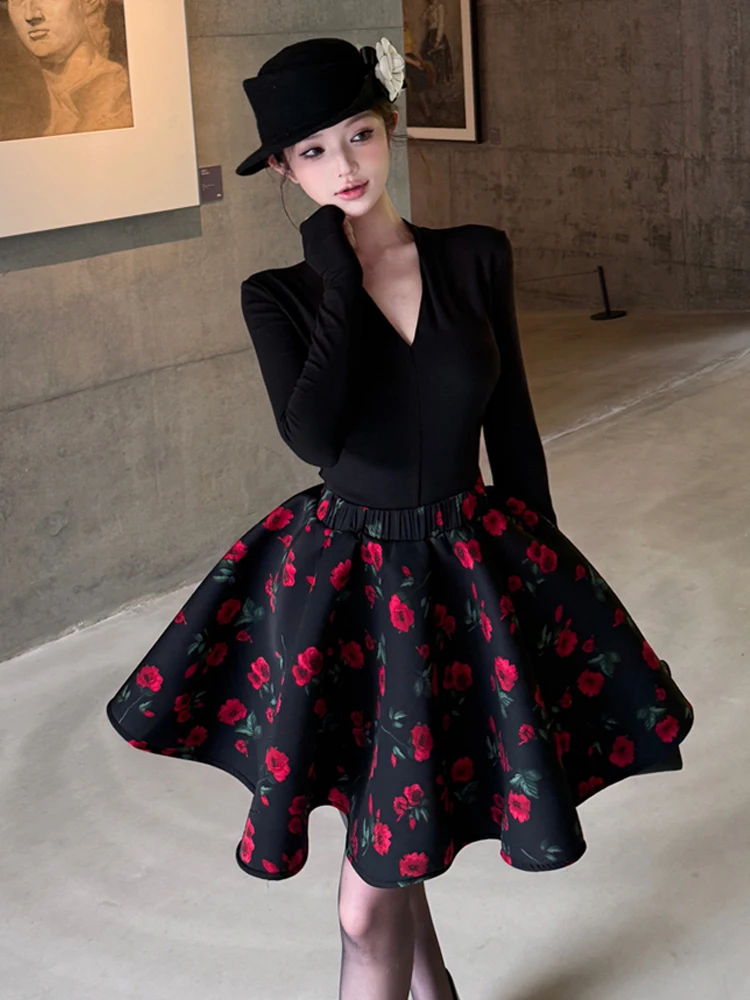 

Hebe Sle Retro Sexy V-Ne Long Sve T-irt Top High Waist Rose Flower Puffy f Skirt Two-Piece Set Women's Faion