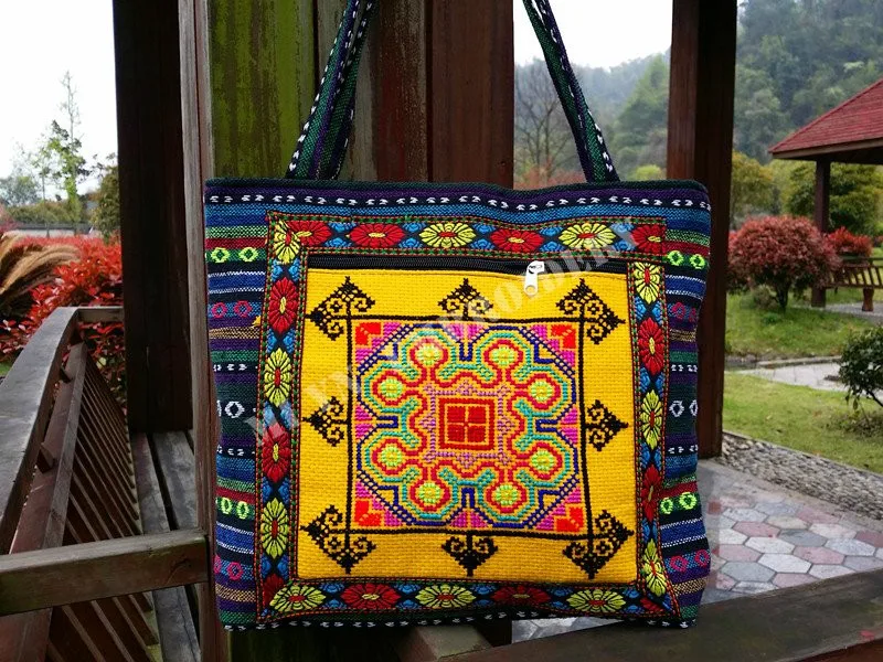 HOT！Ethnic women\'s bag 2023 Handmade Embroidered women\'s shoulder bag Vintage Textile cloth large shopping bags women handbags