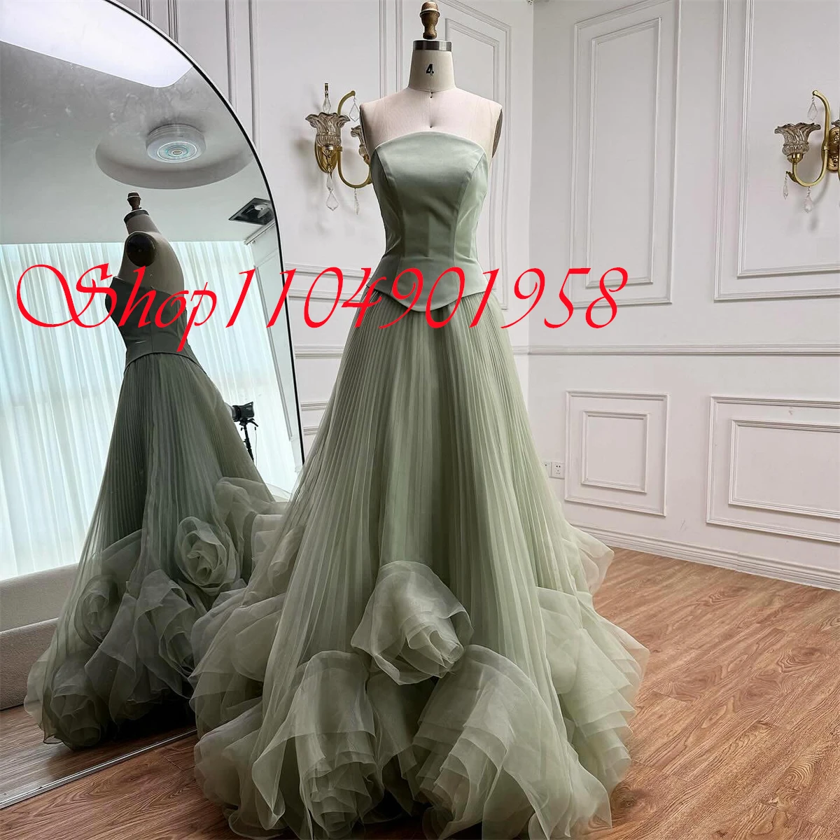 Customized Delicate Light Green Tulle Evening Dress Temperament Strapless Sleeveless Zipper Back Flowers Special Occasion Gowns