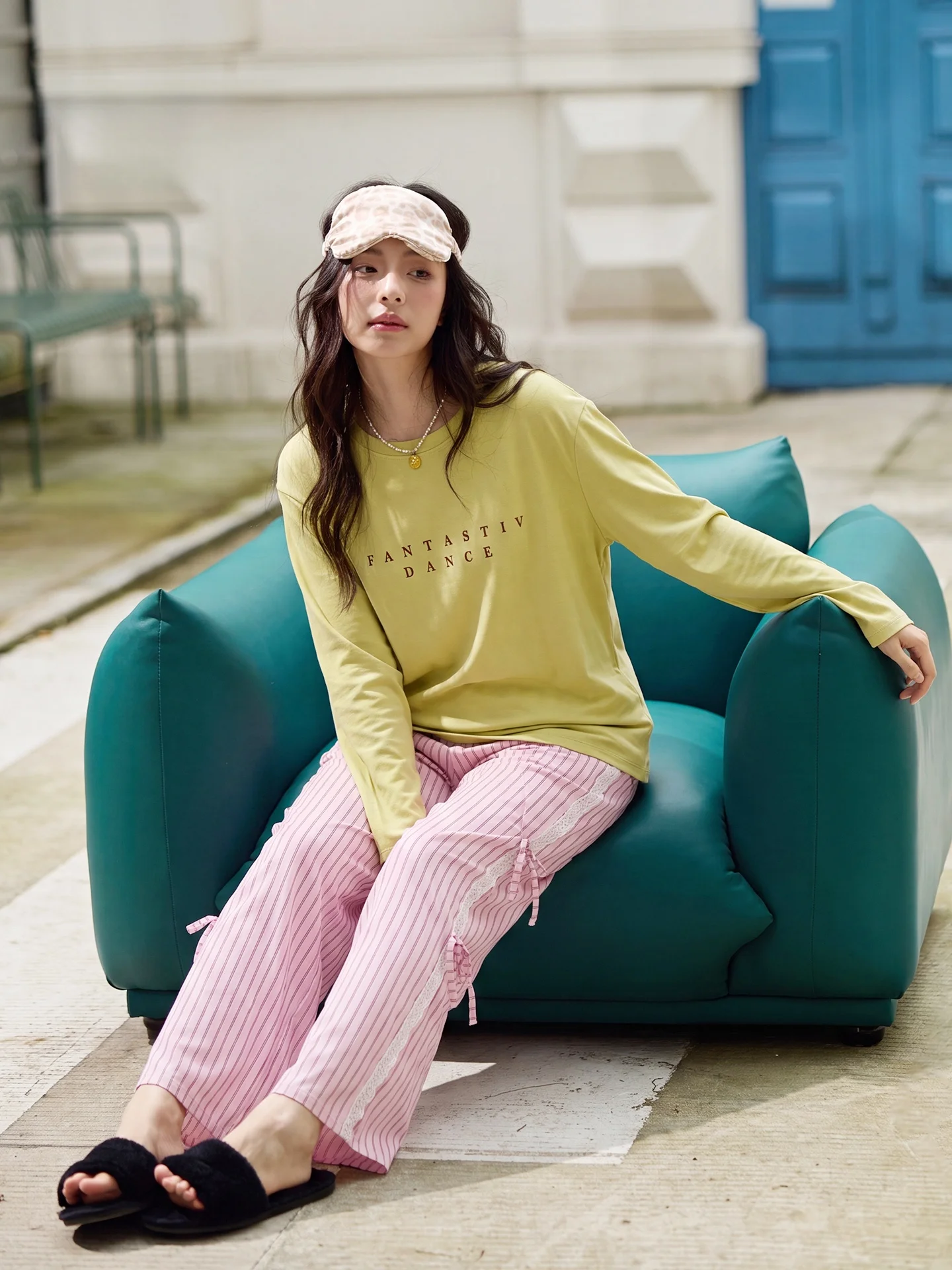 pigiama-alla-moda-in-puro-cotone-per-donna-set-con-maniche-lunghe-collo-tondo-pantaloni-e-nodo-comodo-per-autunno-e-inverno